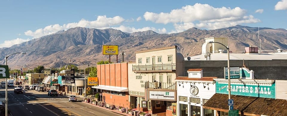 An old picture of downtown Bishop. Source: Wikimedia